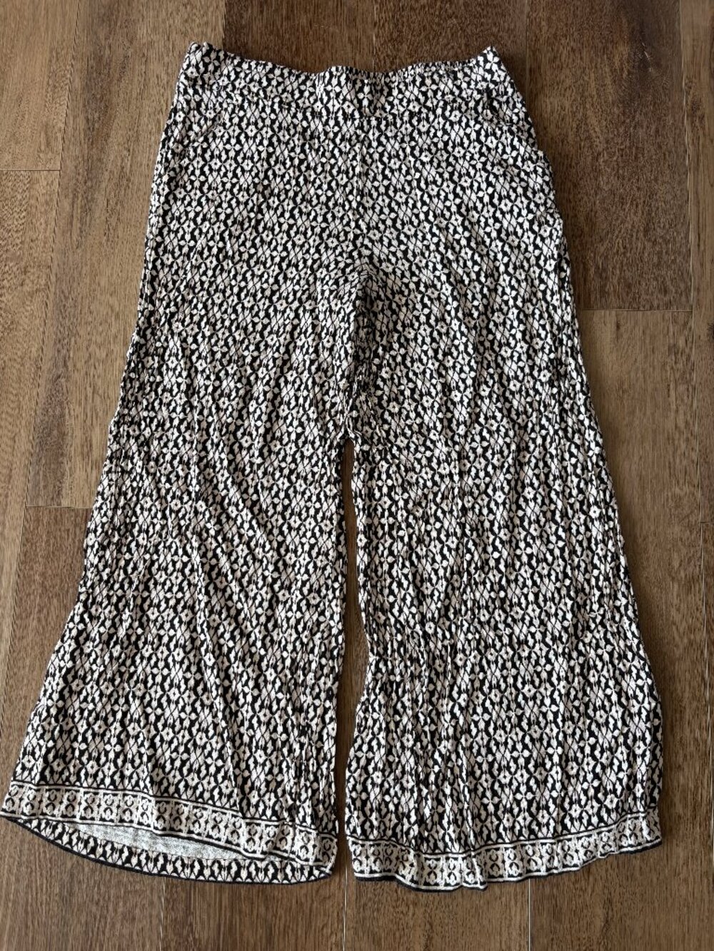 Max Studio Printed Flowy Wide Leg Pants - Size Large